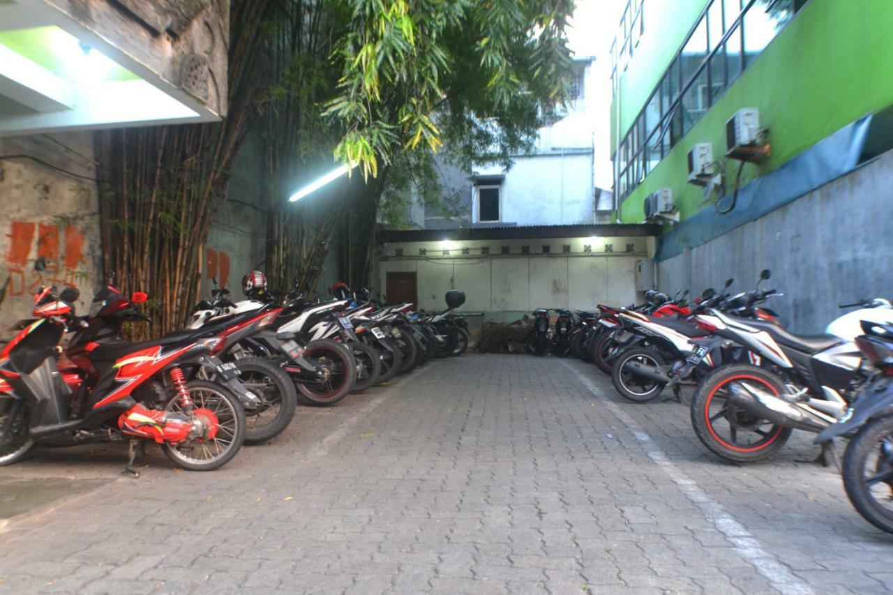 Hotel Istana Bungur Yakarta Exterior foto